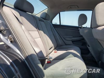 Zdjęcie 10 z 14 samochodu: 2004 HONDA ACCORD LX VIN:1HGCM66344A011011 - miniatura