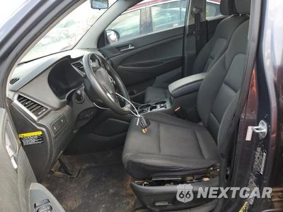 Zdjęcie 7 z 13 samochodu: 2017 HYUNDAI TUCSON LIMITED VIN:KM8J33A49HU465648 - miniatura