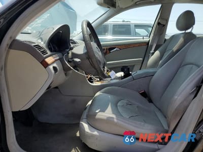 Zdjęcie 7 z 12 samochodu: 2004 MERCEDES-BENZ E 320 VIN:WDBUF65JX4A515560 - miniatura