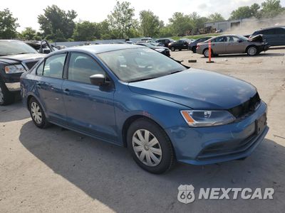 Czwarte zdjęcie samochodu z boku: 2016 VOLKSWAGEN JETTA S VIN:3VW167AJ4GM401056 - miniatura