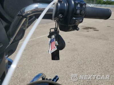 Zdjęcie 8 z 10 samochodu: 2022 HARLEY-DAVIDSON FLHX VIN:1HD1KBC14NB650426 - miniatura