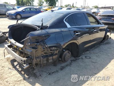 Trzecie zdjęcie samochodu z tyłu: 2018 INFINITI Q50 LUXE VIN:JN1EV7AR0JM430010 - miniatura
