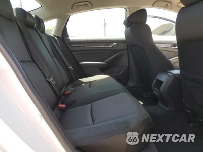 Zdjęcie 10 z 13 samochodu: 2020 HONDA ACCORD LX VIN:1HGCV1F16LA045982 - miniatura