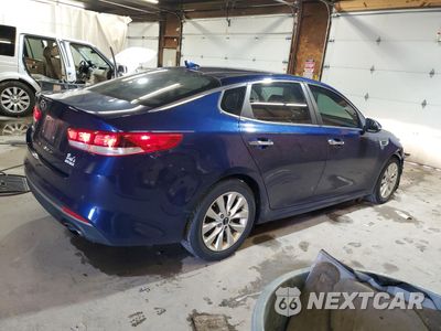 Trzecie zdjęcie samochodu z tyłu: 2018 KIA OPTIMA LX VIN:5XXGT4L3XJG262000 - miniatura