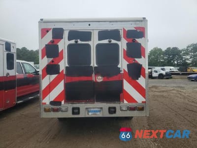 Zdjęcie 6 z 13 samochodu: 2017 FORD F550 SUPER DUTY VIN:1FD0X5HT6HEC91220 - miniatura