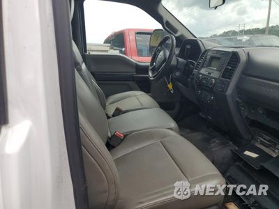 Zdjęcie 10 z 12 samochodu: 2017 FORD F550 SUPER DUTY VIN:1FDUF5GT4HED28304 - miniatura