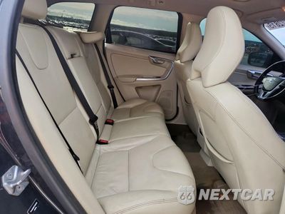 Zdjęcie 11 z 15 samochodu: 2015 VOLVO XC60 T5 PREMIER VIN:YV440MDB1F2595326 - miniatura