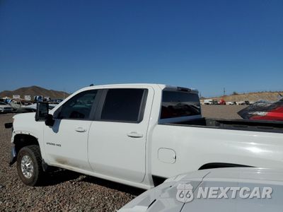 Trzecie zdjęcie samochodu z tyłu: 2020 CHEVROLET SILVERADO K2500 HEAVY DUTY LT VIN:1GC1YNE78LF182354 - miniatura