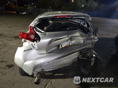 Zdjęcie 6 z 12 samochodu: 2013 NISSAN JUKE S VIN:JN8AF5MR2DT226414 - miniatura