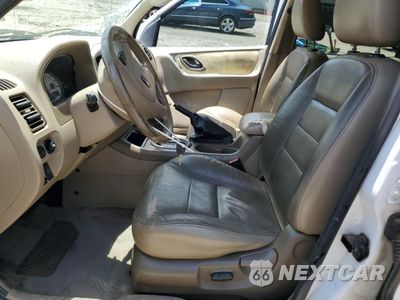 Zdjęcie 7 z 13 samochodu: 2005 FORD ESCAPE XLT VIN:1FMYU93135DA21694 - miniatura