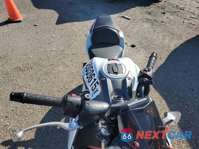 Piąte zdjęcie samochodu w środku: 2022 KAWASAKI ER650 K VIN:ML5EREK1XNDA58788 - miniatura
