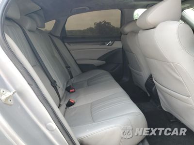 Zdjęcie 10 z 12 samochodu: 2018 HONDA ACCORD TOURING VIN:1HGCV1F94JA077767 - miniatura