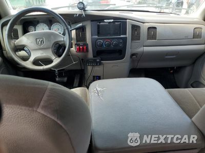 Zdjęcie 8 z 14 samochodu: 2002 DODGE RAM 1500 VIN:3D7HU18Z42G168650 - miniatura