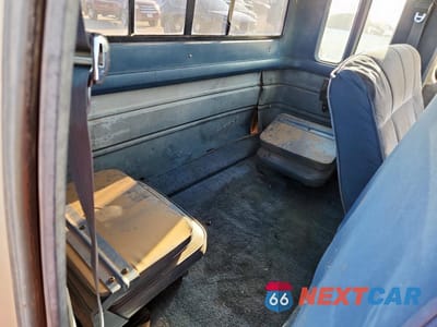 Zdjęcie 10 z 13 samochodu: 1986 FORD F150 VIN:1FTEX15H0GKC60660 - miniatura