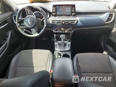 Zdjęcie 8 z 15 samochodu: 2021 KIA SELTOS S VIN:KNDEU2AAXM7110869 - miniatura