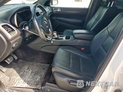 Zdjęcie 7 z 14 samochodu: 2017 JEEP GRAND CHEROKEE LAREDO VIN:1C4RJEAG8HC837649 - miniatura