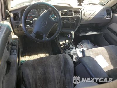 Zdjęcie 8 z 12 samochodu: 2001 TOYOTA 4RUNNER SR5 VIN:JT3HN86R810339930 - miniatura