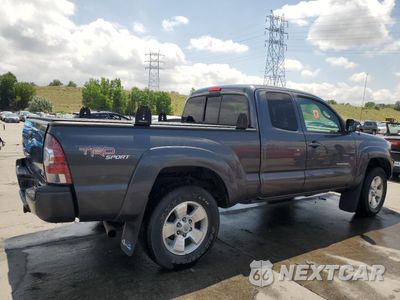 Trzecie zdjęcie samochodu z tyłu: 2013 TOYOTA TACOMA VIN:5TFUU4EN0DX050542 - miniatura