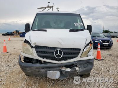 Piąte zdjęcie samochodu w środku: 2013 MERCEDES-BENZ SPRINTER 2500 VIN:WD3PE7CC2D5805922 - miniatura