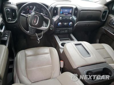 Zdjęcie 8 z 11 samochodu: 2021 GMC SIERRA K2500 SLT VIN:1GT49NEY8MF311469 - miniatura