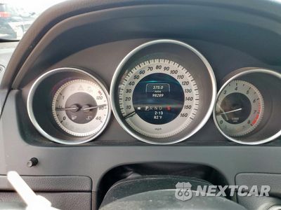 Zdjęcie 9 z 12 samochodu: 2013 MERCEDES-BENZ C 250 VIN:WDDGF4HBXDF982624 - miniatura