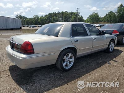 Trzecie zdjęcie samochodu z tyłu: 2010 MERCURY GRAND MARQUIS LS VIN:2MEBM7FV1AX601783 - miniatura