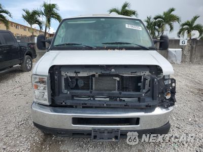 Piąte zdjęcie samochodu w środku: 2019 FORD ECONOLINE E350 SUPER DUTY CUTAWAY VAN VIN:1FDWE3F65KDC01599 - miniatura