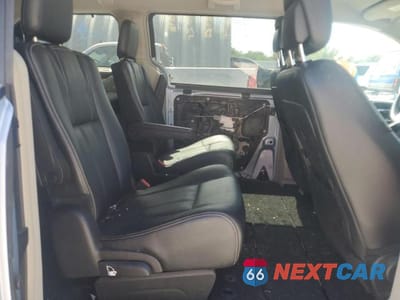 Zdjęcie 11 z 13 samochodu: 2016 CHRYSLER TOWN & COUNTRY TOURING VIN:2C4RC1BG3GR232820 - miniatura