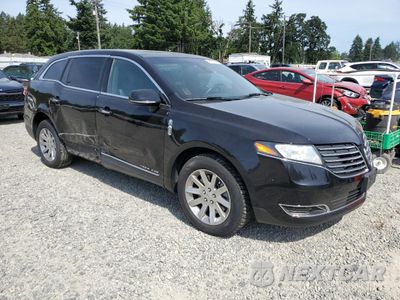 Czwarte zdjęcie samochodu z boku: 2019 LINCOLN MKT VIN:2LMHJ5NK3KBL04481 - miniatura