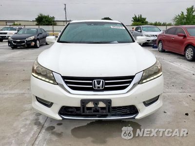 Piąte zdjęcie samochodu w środku: 2013 HONDA ACCORD TOURING VIN:1HGCR3F98DA031704 - miniatura