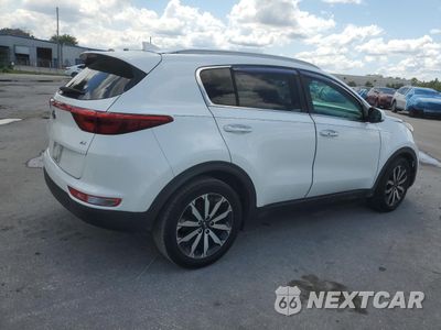 Trzecie zdjęcie samochodu z tyłu: 2017 KIA SPORTAGE EX VIN:KNDPN3AC3H7105662 - miniatura