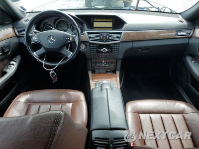 Zdjęcie 8 z 12 samochodu: 2010 MERCEDES-BENZ E 350 VIN:WDDHF5GB5AA128340 - miniatura