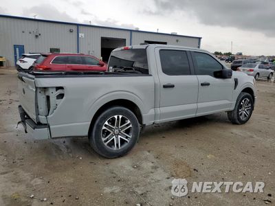 Trzecie zdjęcie samochodu z tyłu: 2023 FORD F150 SUPERCREW VIN:1FTEW1CP8PKD11810 - miniatura