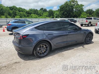 Trzecie zdjęcie samochodu z tyłu: 2021 TESLA MODEL 3 VIN:5YJ3E1EB3MF903054 - miniatura