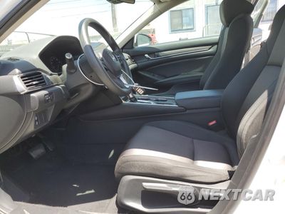 Zdjęcie 7 z 13 samochodu: 2020 HONDA ACCORD LX VIN:1HGCV1F16LA045982 - miniatura