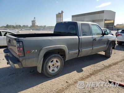 Piąte zdjęcie samochodu w środku: 2001 CHEVROLET SILVERADO K1500 VIN:1GCEK19T91E179534 - miniatura