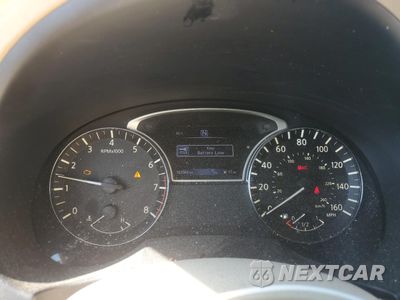 Zdjęcie 9 z 12 samochodu: 2017 NISSAN ALTIMA 2.5 VIN:1N4AL3AP8HC197119 - miniatura