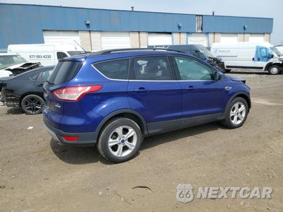 Trzecie zdjęcie samochodu z tyłu: 2016 FORD ESCAPE SE VIN:1FMCU0GX4GUA64304 - miniatura