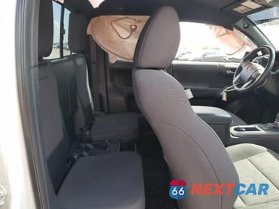 Zdjęcie 10 z 12 samochodu: 2016 TOYOTA TACOMA ACCESS CAB VIN:5TFSZ5AN0GX040456 - miniatura