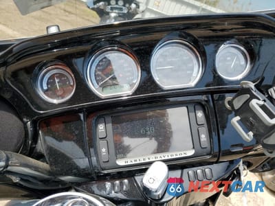 Zdjęcie 7 z 9 samochodu: 2015 HARLEY-DAVIDSON FLHTK ULTRA LIMITED VIN:1HD1KEL1XFB676130 - miniatura