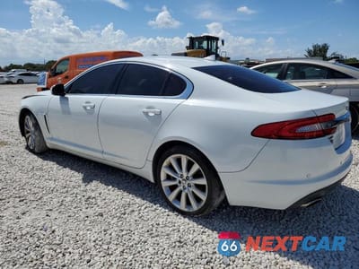 Drugie zdjęcie samochodu z przodu: 2013 JAGUAR XF VIN:SAJWA0ES3DPS98348 - miniatura