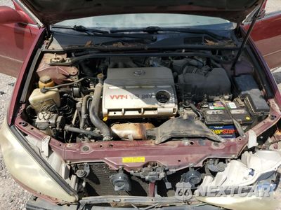 Zdjęcie 11 z 14 samochodu: 2003 TOYOTA CAMRY LE VIN:4T1BF32K43U045796 - miniatura