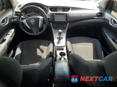 Zdjęcie 8 z 12 samochodu: 2015 NISSAN SENTRA S VIN:3N1AB7AP2FY271811 - miniatura