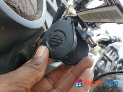 Zdjęcie 8 z 9 samochodu: 2020 HARLEY-DAVIDSON FLHTCUTG VIN:1HD1MAF15LB851149 - miniatura
