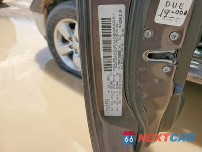 Zdjęcie 12 z 12 samochodu: 2016 RAM 1500 SLT VIN:1C6RR6GT3GS269261 - miniatura