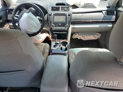 Zdjęcie 8 z 12 samochodu: 2014 TOYOTA CAMRY L VIN:4T4BF1FK8ER389526 - miniatura