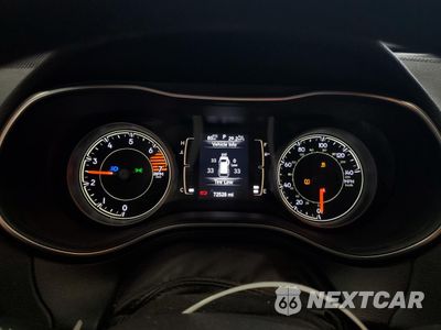 Zdjęcie 9 z 14 samochodu: 2019 JEEP CHEROKEE LATITUDE PLUS VIN:1C4PJMLB4KD320269 - miniatura