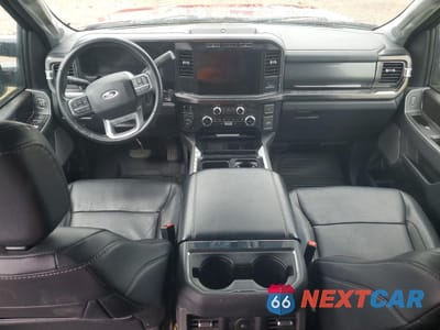 Zdjęcie 15 z 26 samochodu: 2023 FORD F550 SUPER DUTY VIN:1FD0W5HT3PEC54451 - miniatura