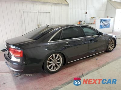 Trzecie zdjęcie samochodu z tyłu: 2011 AUDI A8 VIN:WAURVAFD5BN005898 - miniatura