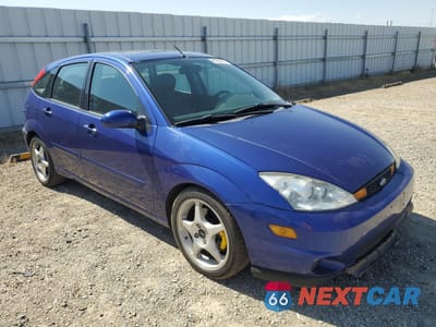 Czwarte zdjęcie samochodu z boku: 2003 FORD FOCUS ZX5 VIN:3FAHP37513R145320 - miniatura